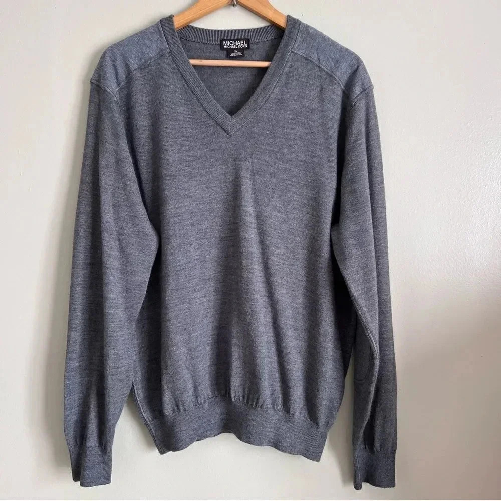 Michael Kors V-Neck Sweater Size XL